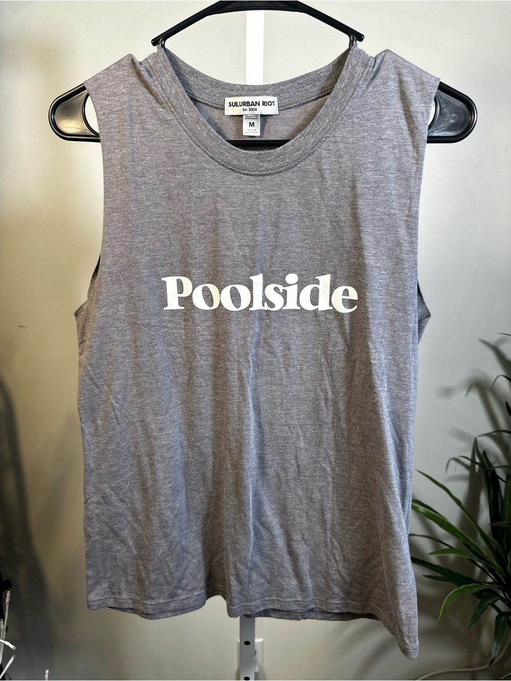 X139. Sub_Urban Riot poolside gray muscle tank size medium